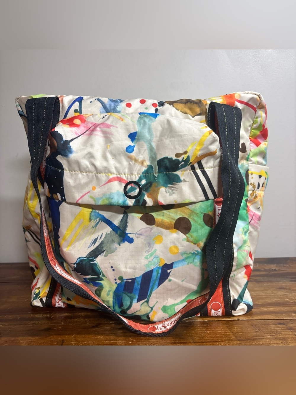 LeSportsac Artist Residence 16 in
Large Travel Bag tote splatter Tomokazu